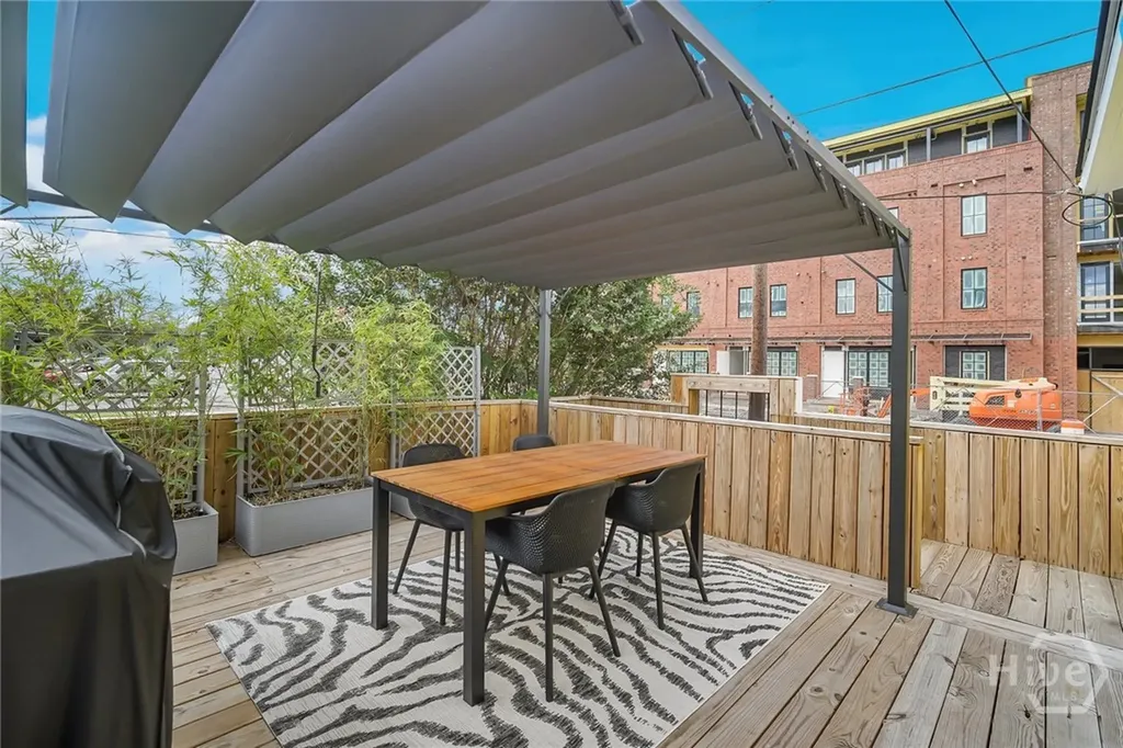 321 W 31st Street Savannah GA 31401