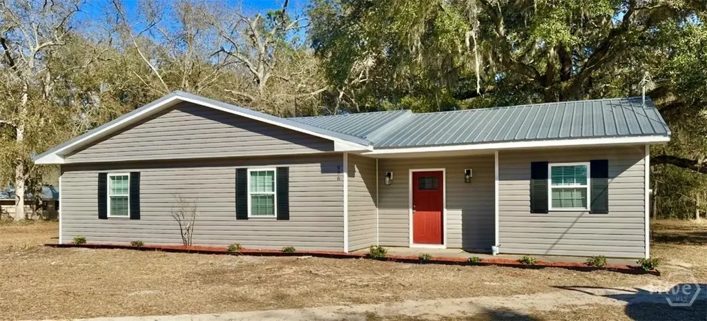 996 Dunlevie Road Allenhurst GA 31313