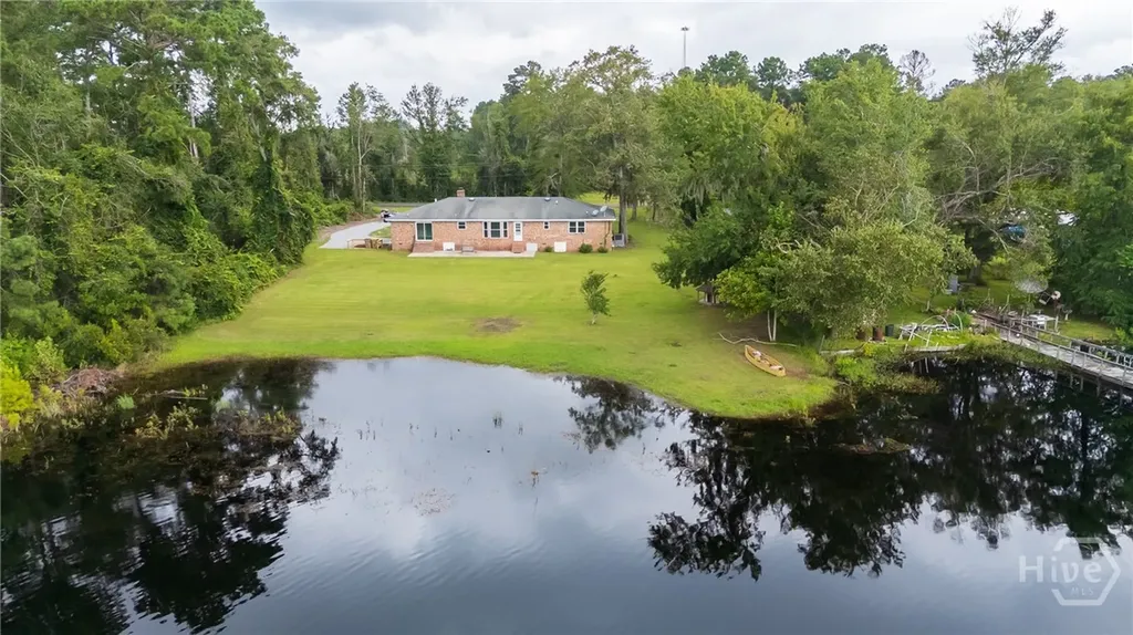 330 Lakeshore Drive Guyton GA 31312