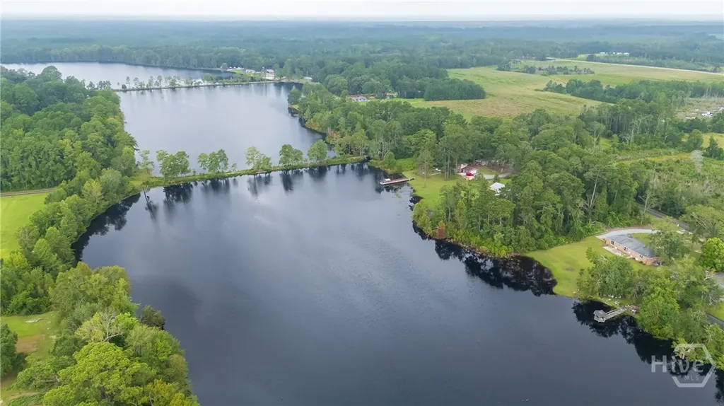 330 Lakeshore Drive Guyton GA 31312