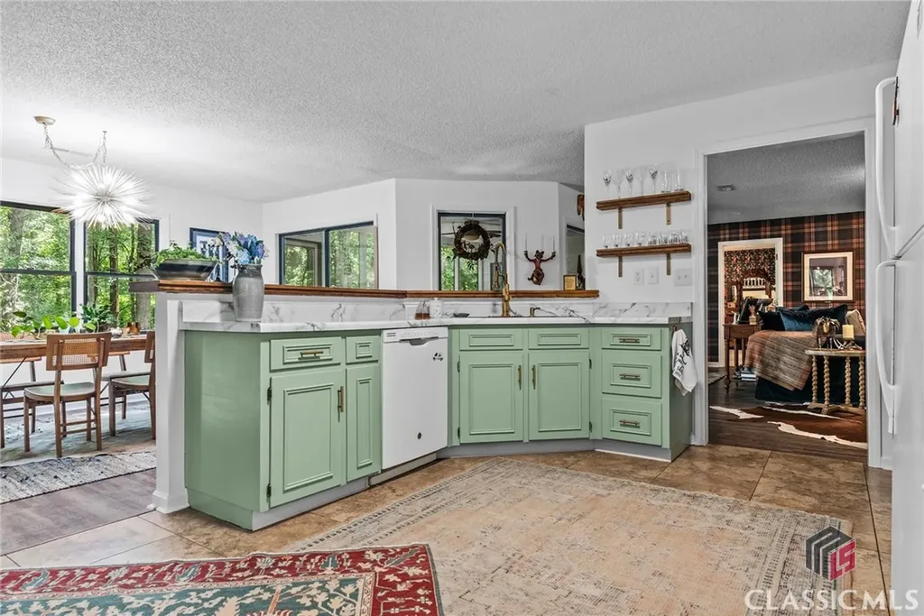 7804 Jefferson River Road Athens GA 30607