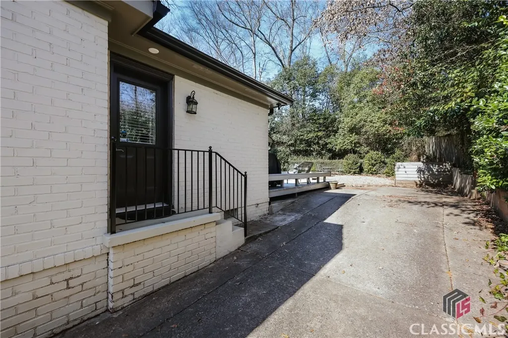 204 Gran Ellen Drive Athens GA 30606