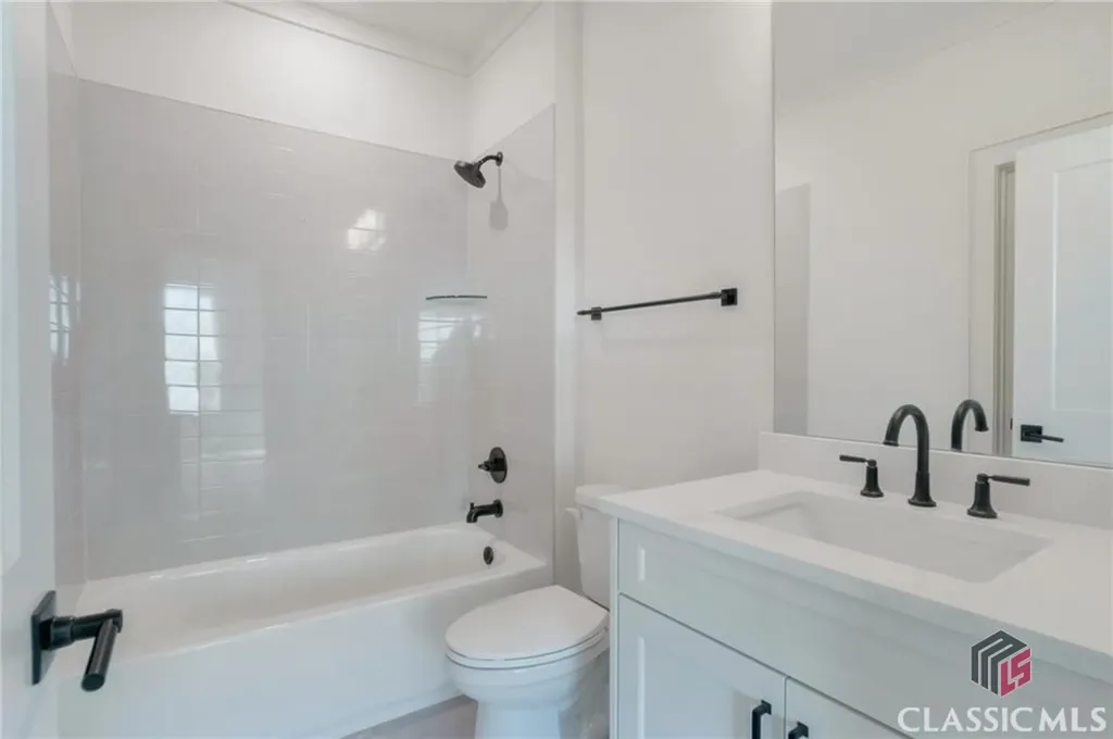 2819 Kestrel Drive Statham GA 30666