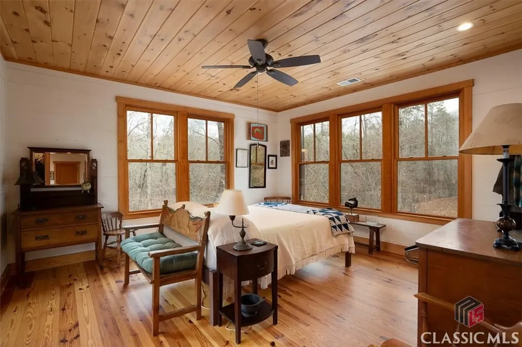 1257 Seymour Road Bowman GA 30624