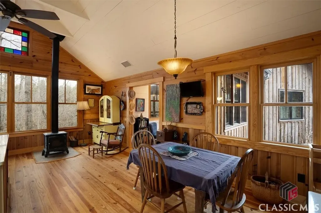 1257 Seymour Road Bowman GA 30624