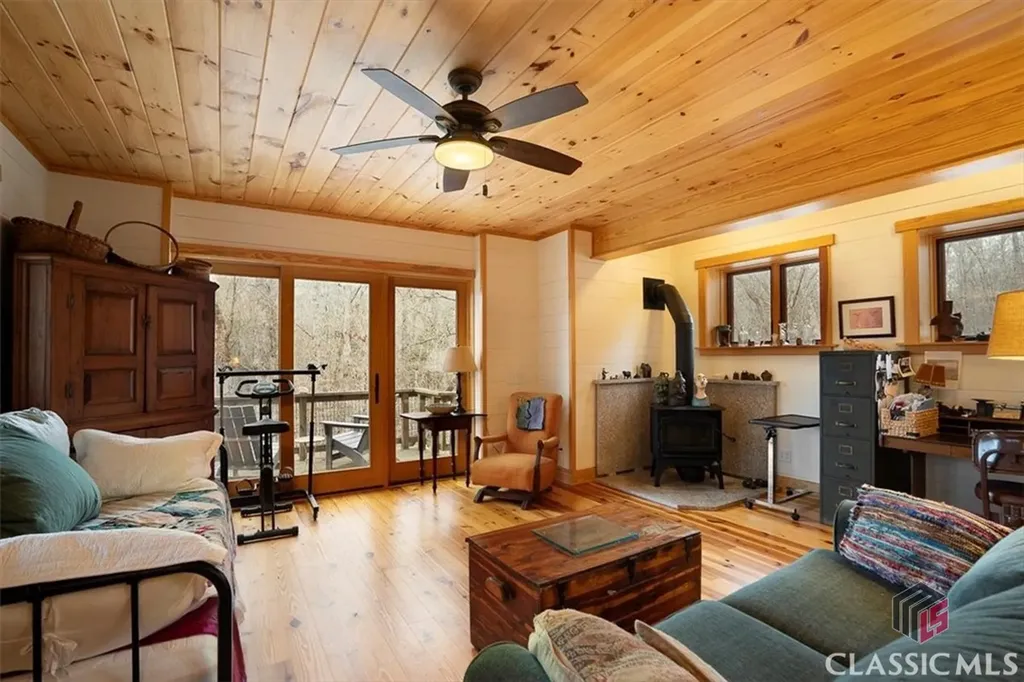 1257 Seymour Road Bowman GA 30624