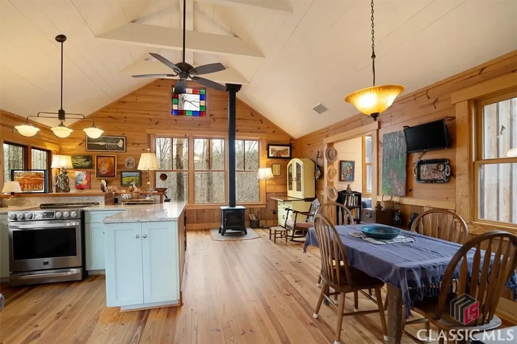 1257 Seymour Road Bowman GA 30624