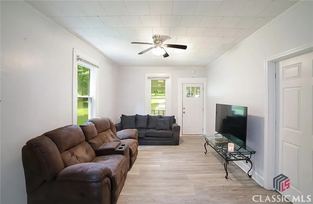 430 Sherwood Circle Danielsville GA 30633