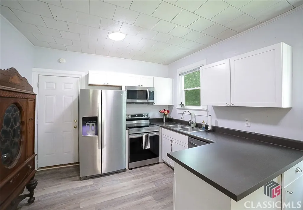 430 Sherwood Circle Danielsville GA 30633