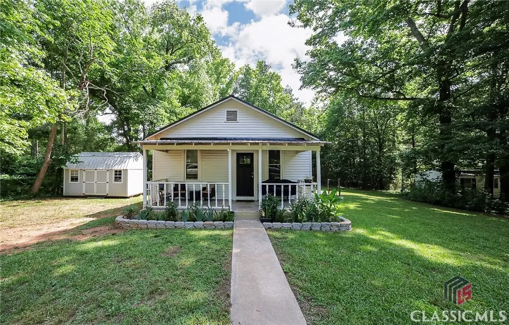 430 Sherwood Circle Danielsville GA 30633