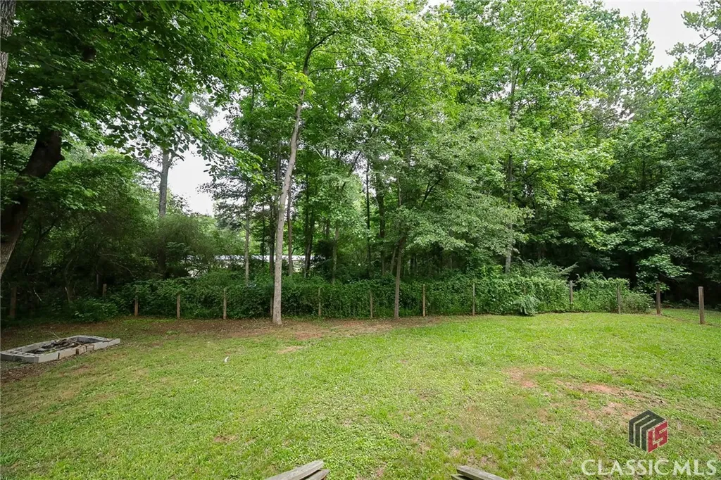 430 Sherwood Circle Danielsville GA 30633