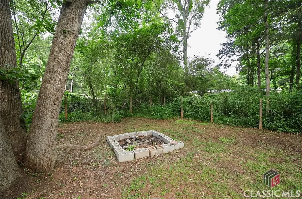 430 Sherwood Circle Danielsville GA 30633