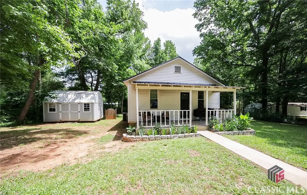 430 Sherwood Circle Danielsville GA 30633