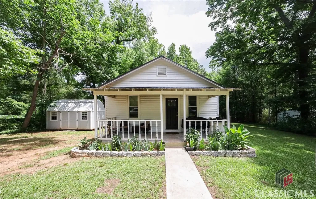 430 Sherwood Circle Danielsville GA 30633