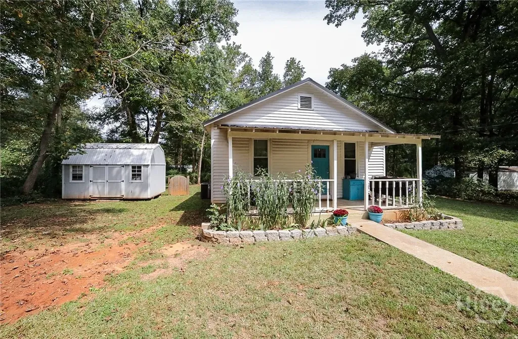 430 Sherwood Circle Danielsville GA 30633