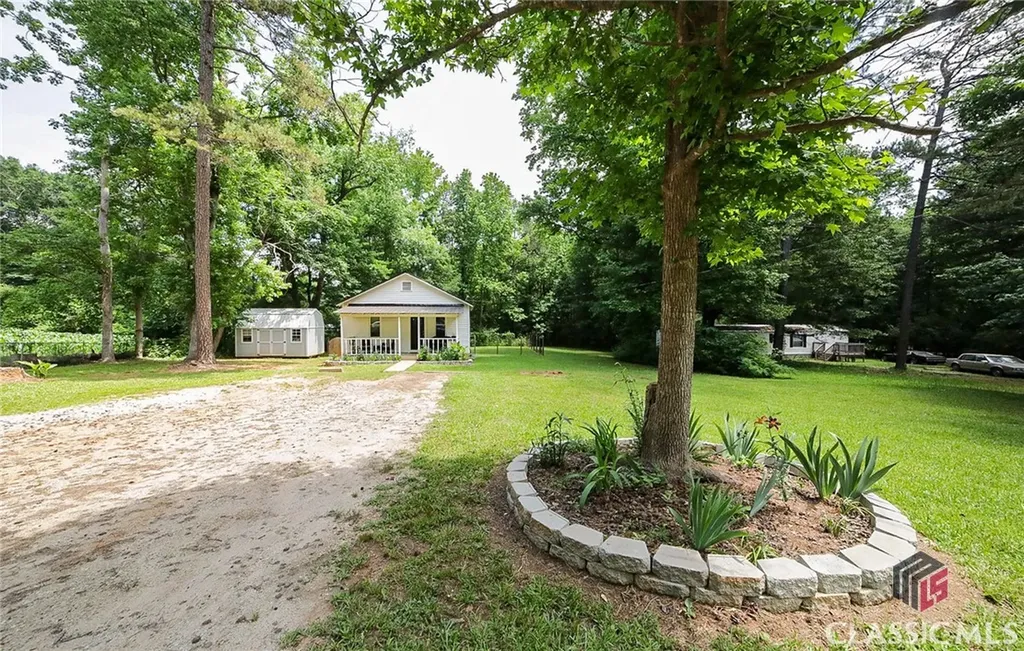 430 Sherwood Circle Danielsville GA 30633