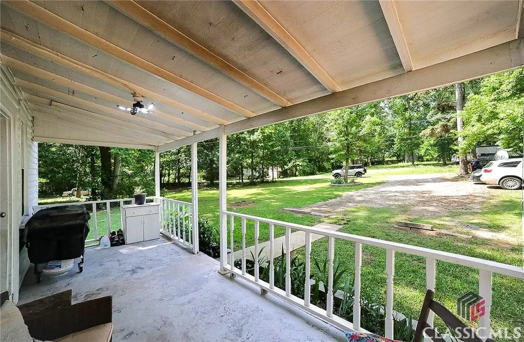 430 Sherwood Circle Danielsville GA 30633