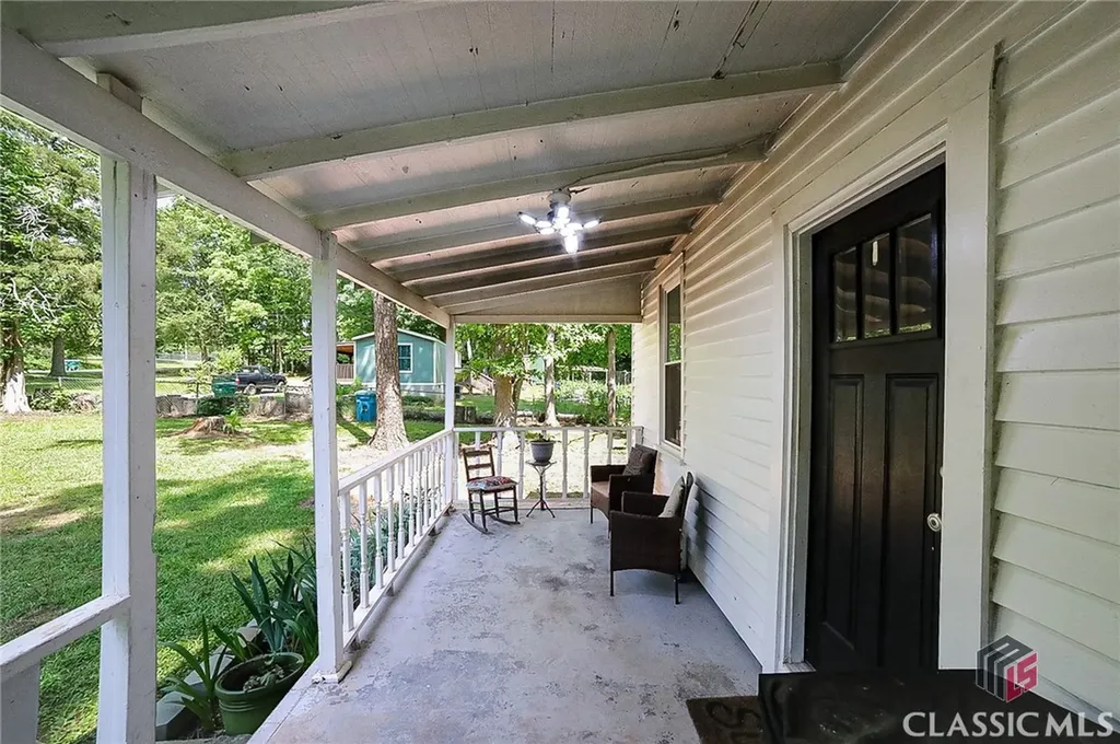 430 Sherwood Circle Danielsville GA 30633