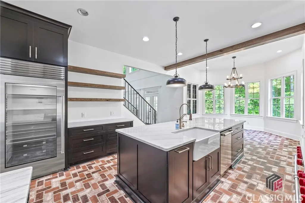 139 Thornhill Circle Athens GA 30607