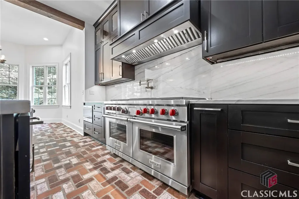 139 Thornhill Circle Athens GA 30607