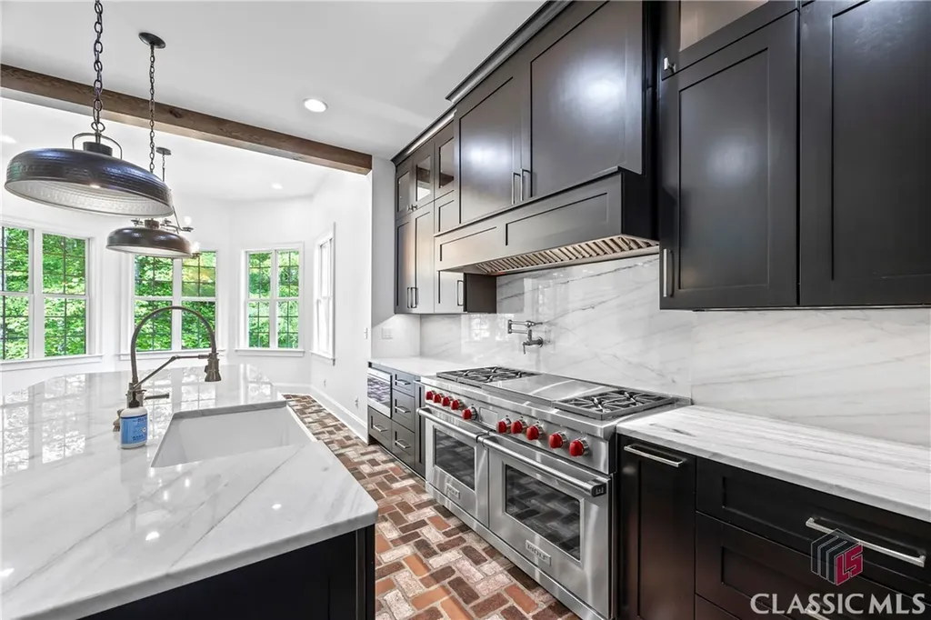 139 Thornhill Circle Athens GA 30607