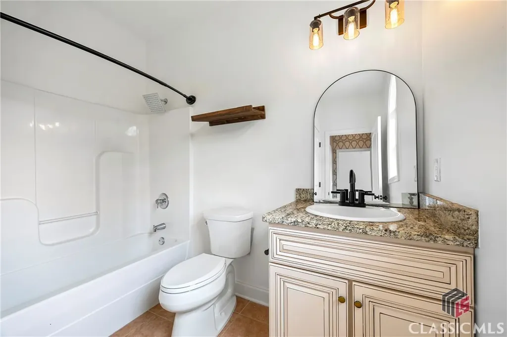 139 Thornhill Circle Athens GA 30607