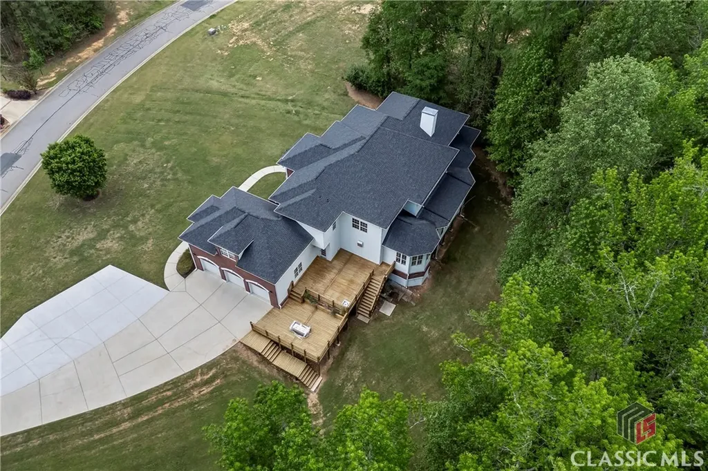 139 Thornhill Circle Athens GA 30607