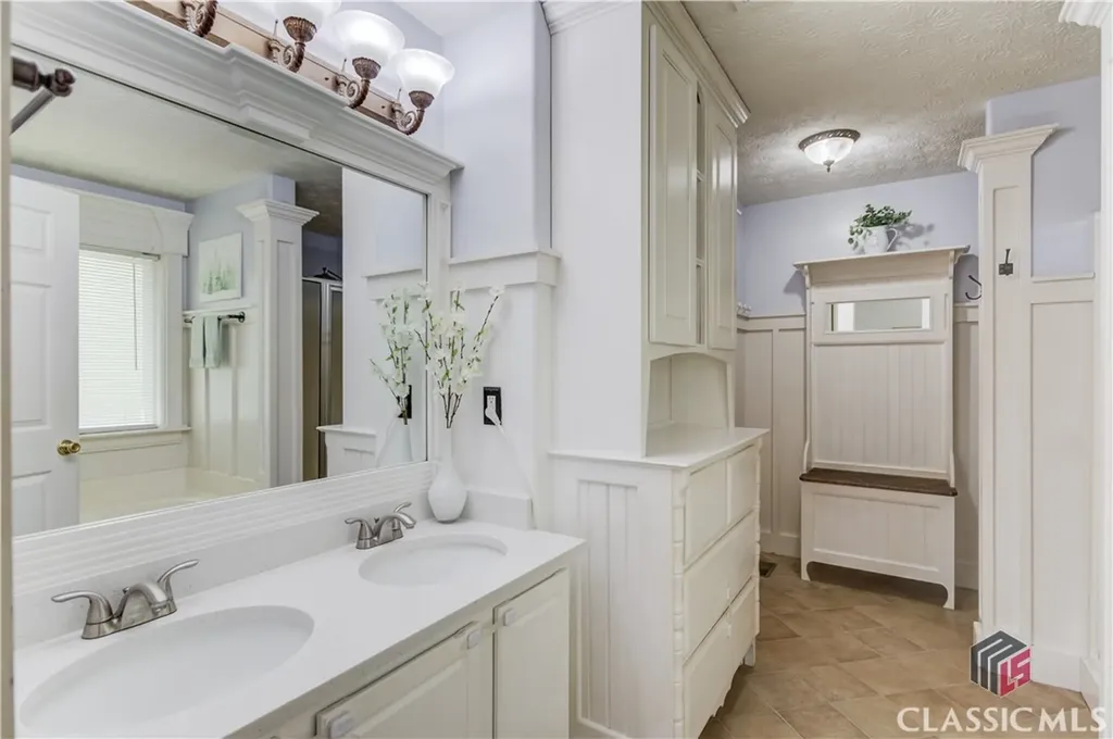 3095 Willow Park Drive Dacula GA 30019