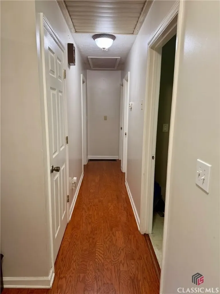 3517 Duncan Bridge Road Cleveland GA 30528