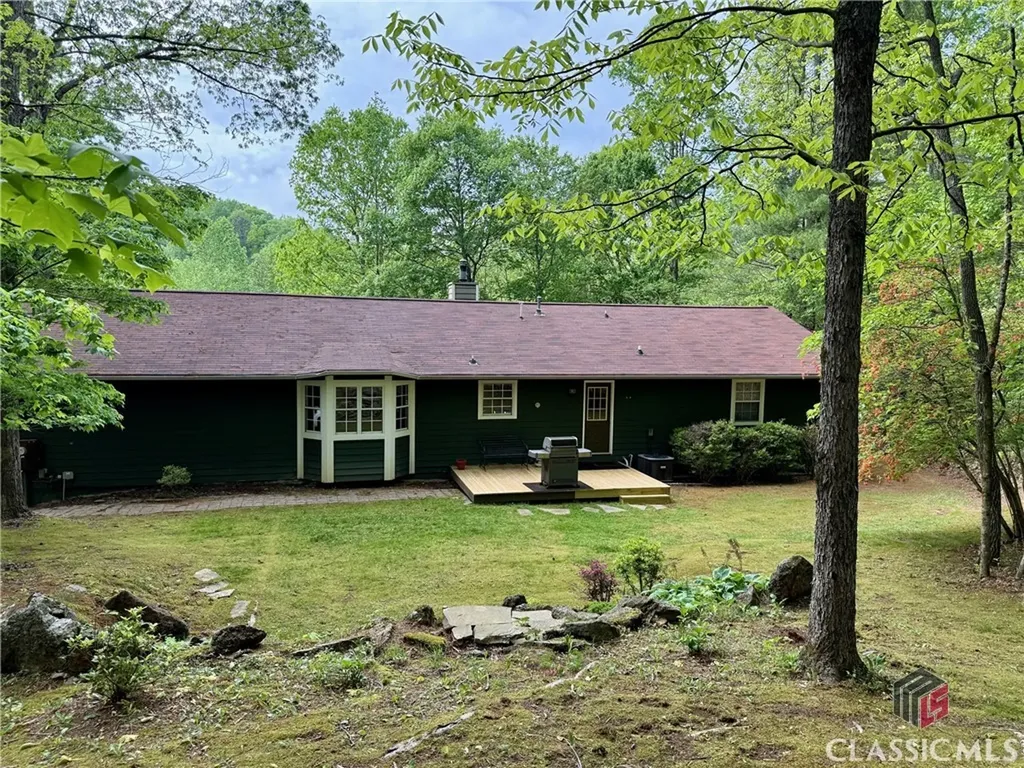 3517 Duncan Bridge Road Cleveland GA 30528