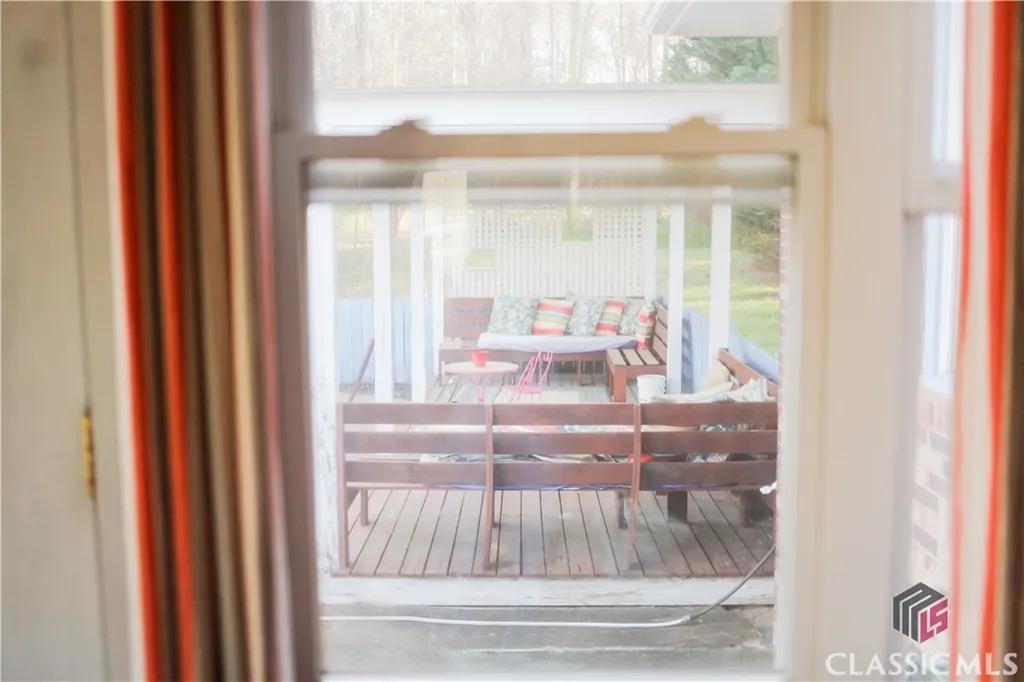 2100 Rays Church Road Bishop GA 30621