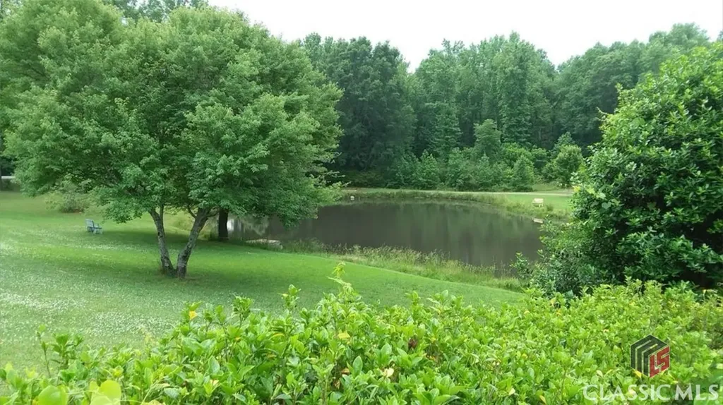 2100 Rays Church Road Bishop GA 30621