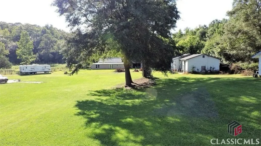 2100 Rays Church Road Bishop GA 30621