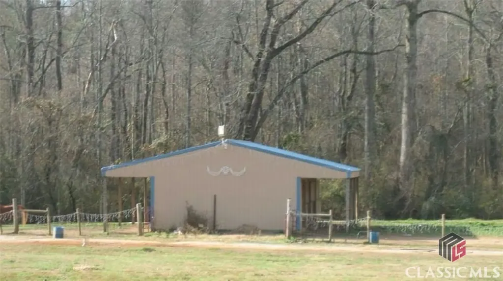 2100 Rays Church Road Bishop GA 30621