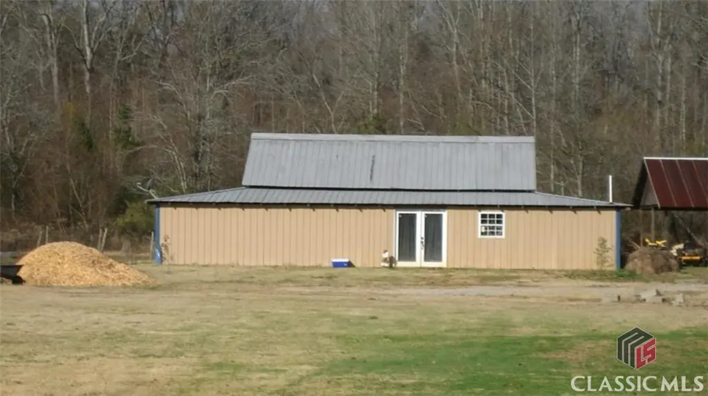 2100 Rays Church Road Bishop GA 30621