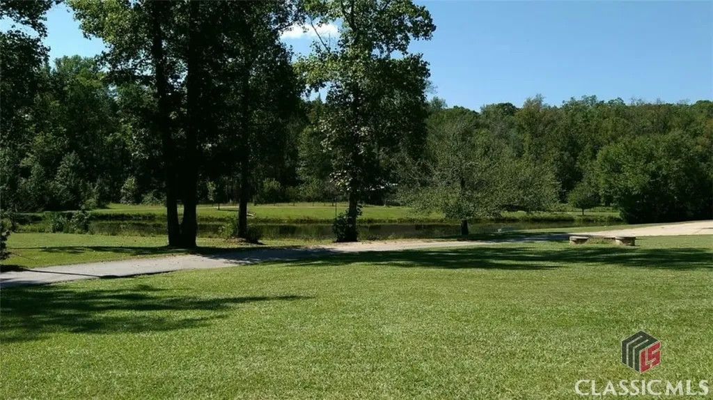 2100 Rays Church Road Bishop GA 30621