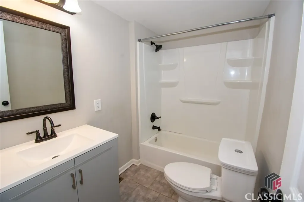 226 Vine Street Athens GA 30601