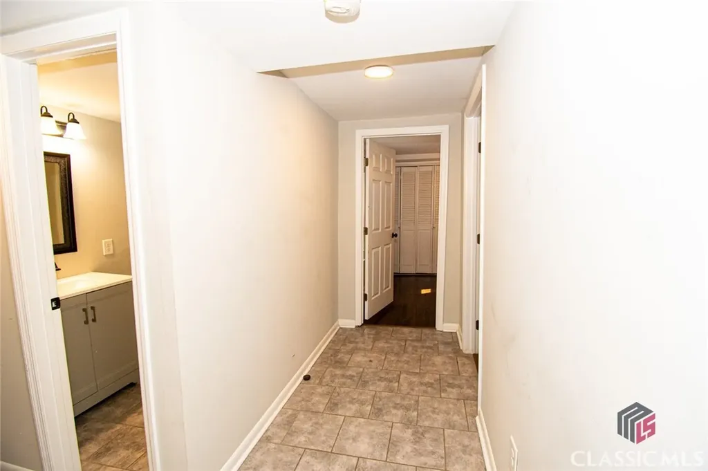 226 Vine Street Athens GA 30601