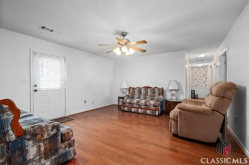 3041 Monroe Highway Bogart GA 30622