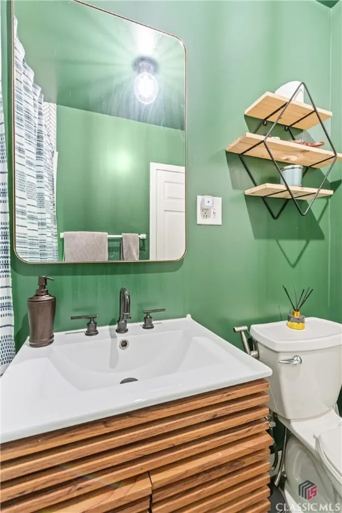 465 Hillcrest Avenue Athens GA 30606