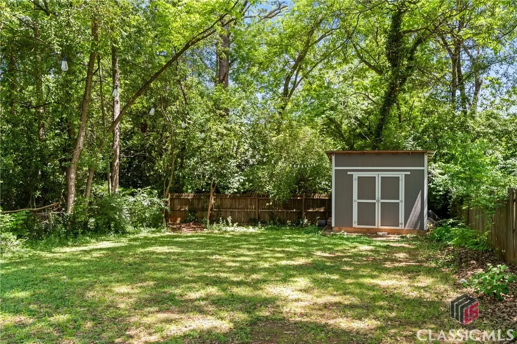 465 Hillcrest Avenue Athens GA 30606