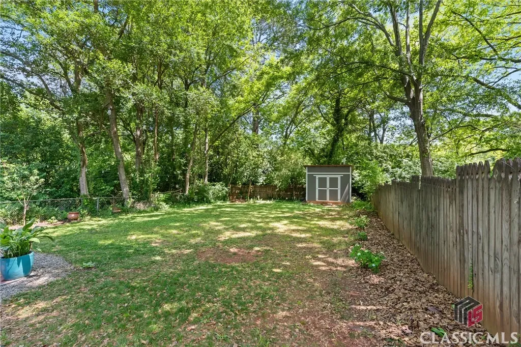 465 Hillcrest Avenue Athens GA 30606