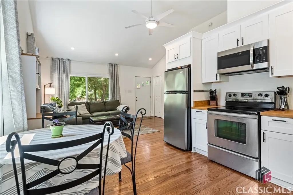 465 Hillcrest Avenue Athens GA 30606