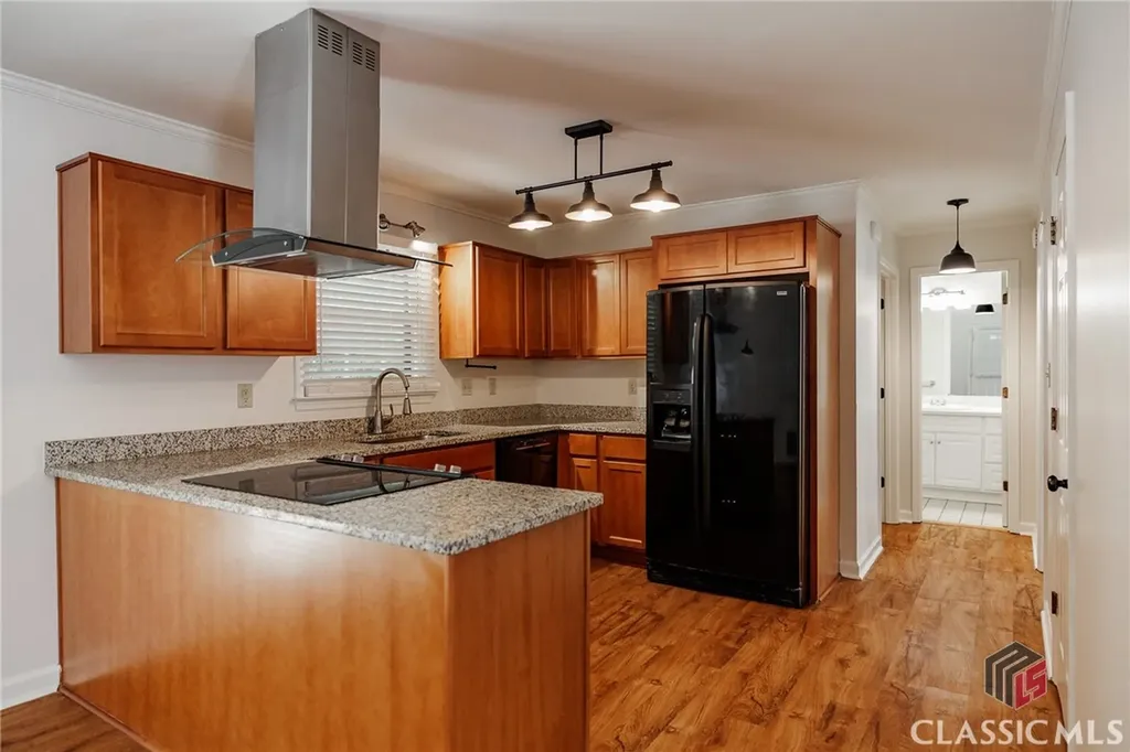 123 Stonybrook Court Athens GA 30605