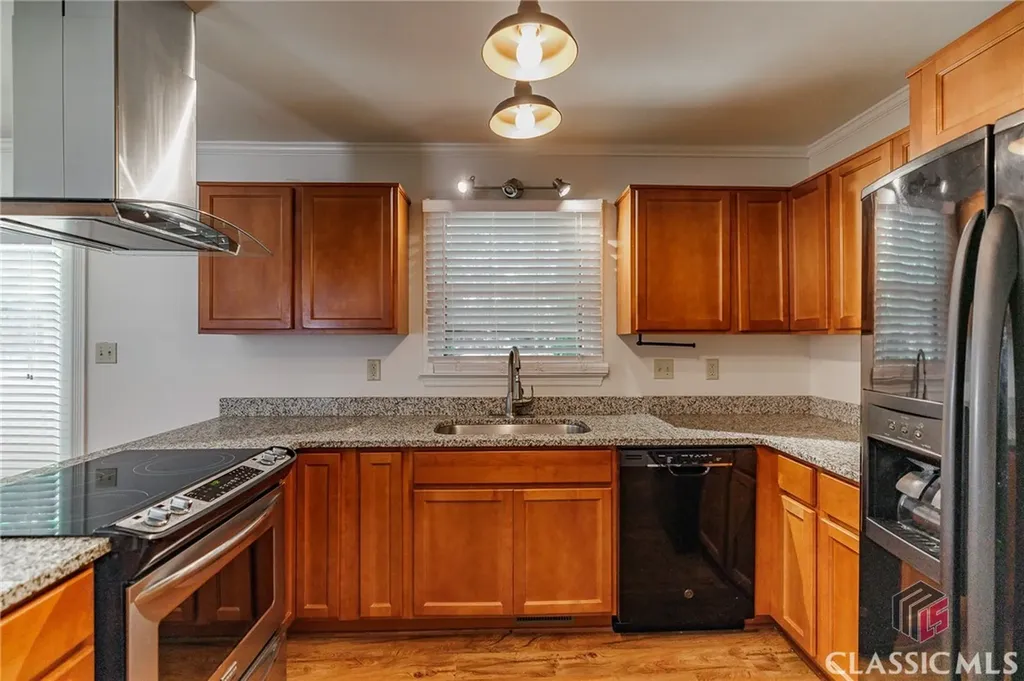 123 Stonybrook Court Athens GA 30605