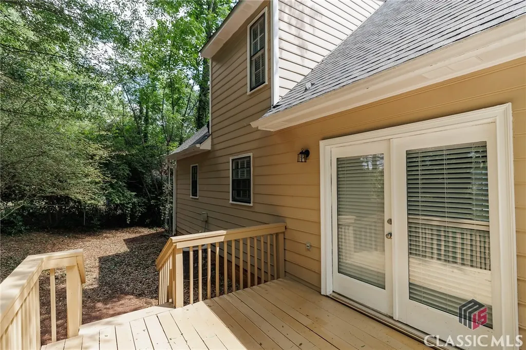 123 Stonybrook Court Athens GA 30605