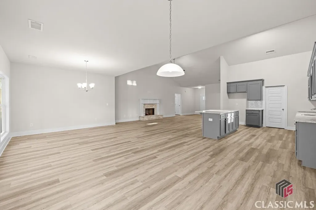 89 Grace Lane Colbert GA 30628