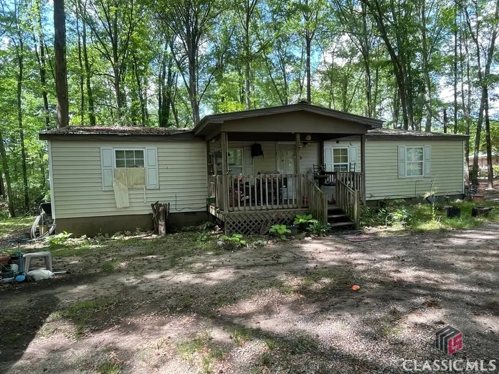 1851 Mcnutt Creek Road Bogart GA 30622