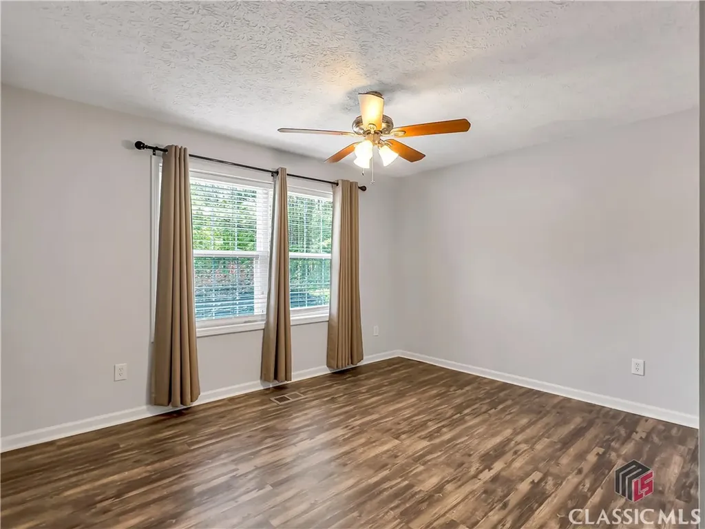 290 Long Shoals Road Eatonton GA 31024