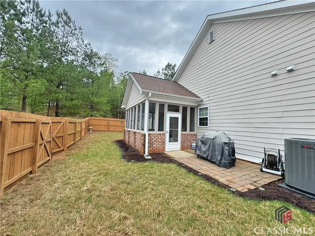 415 Rivergrove Parkway Athens GA 30605